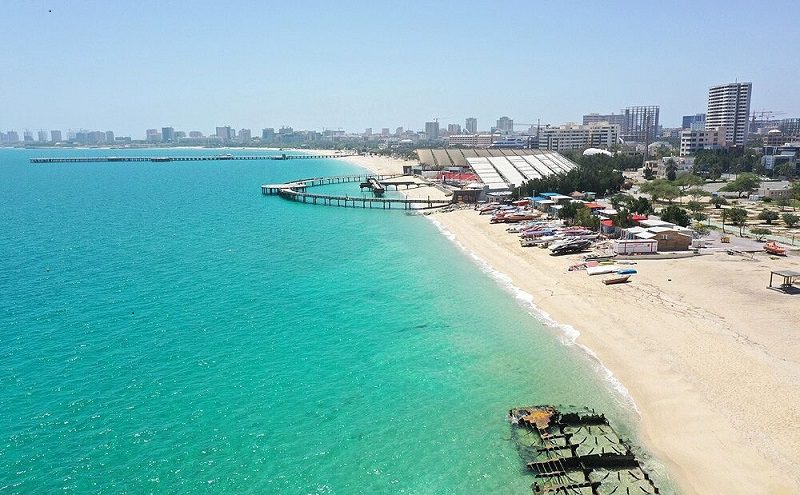 How far is it from Qeshm to Kish?