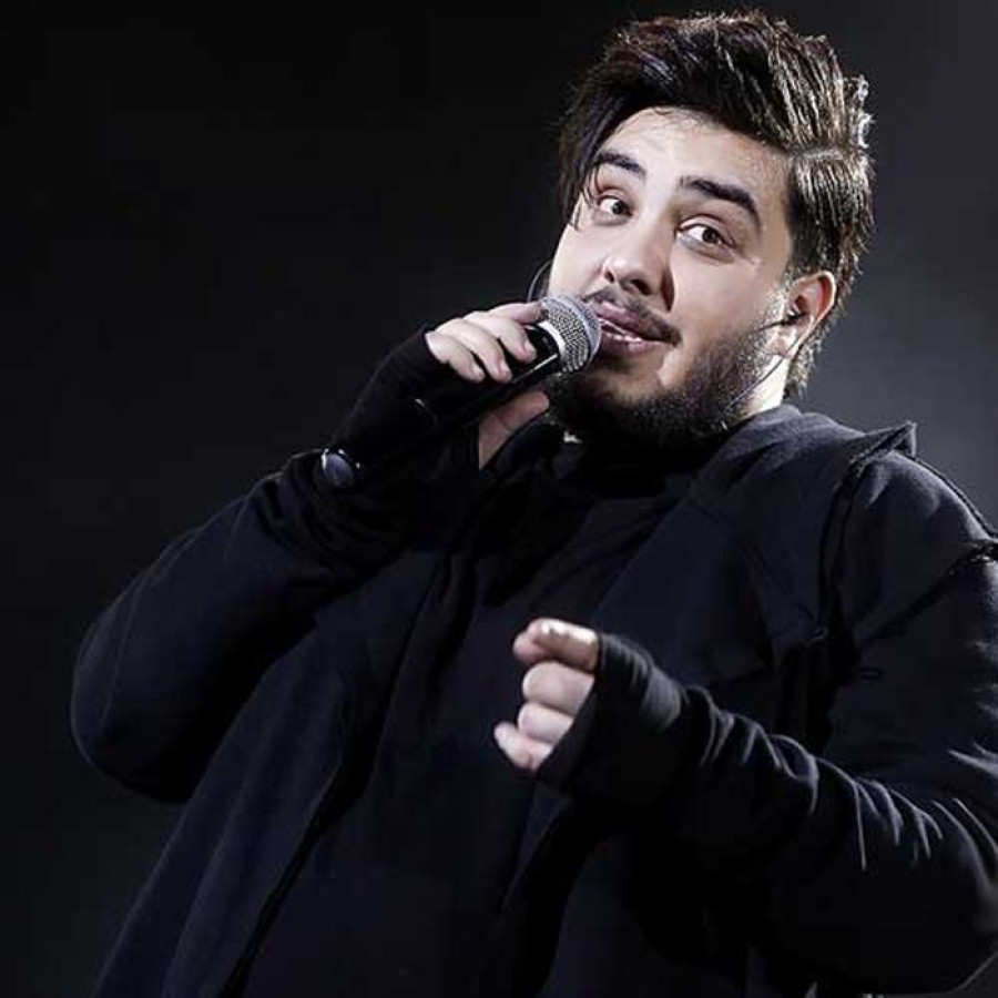 Back angled view with bag open and handles to the side.